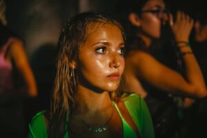 Verschwitztes Mädchen