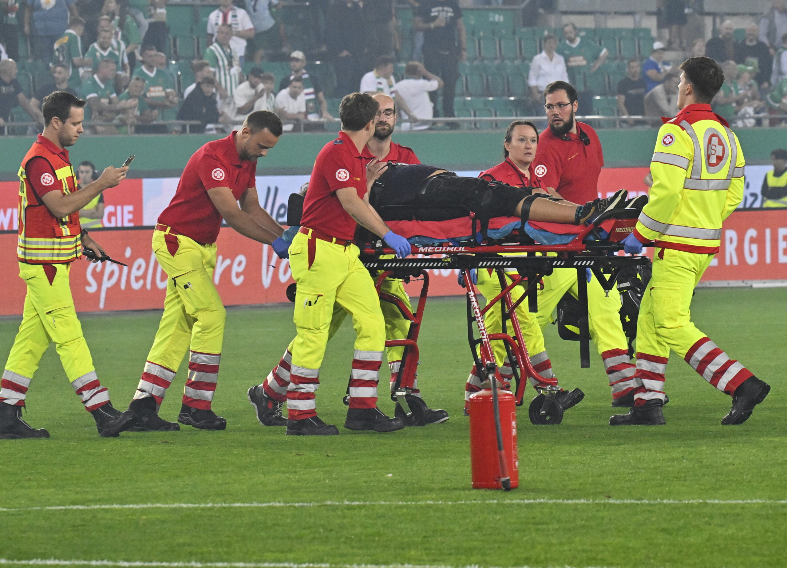 Schluss mit Toleranz: Rapid und Austria müssen Konsequenzen tragen!