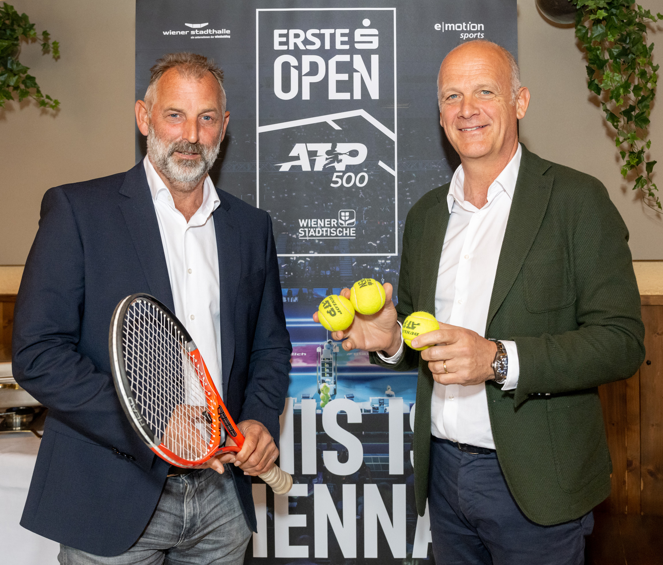 Stadthalle: Jeder kann sich als Tennisstar fühlen