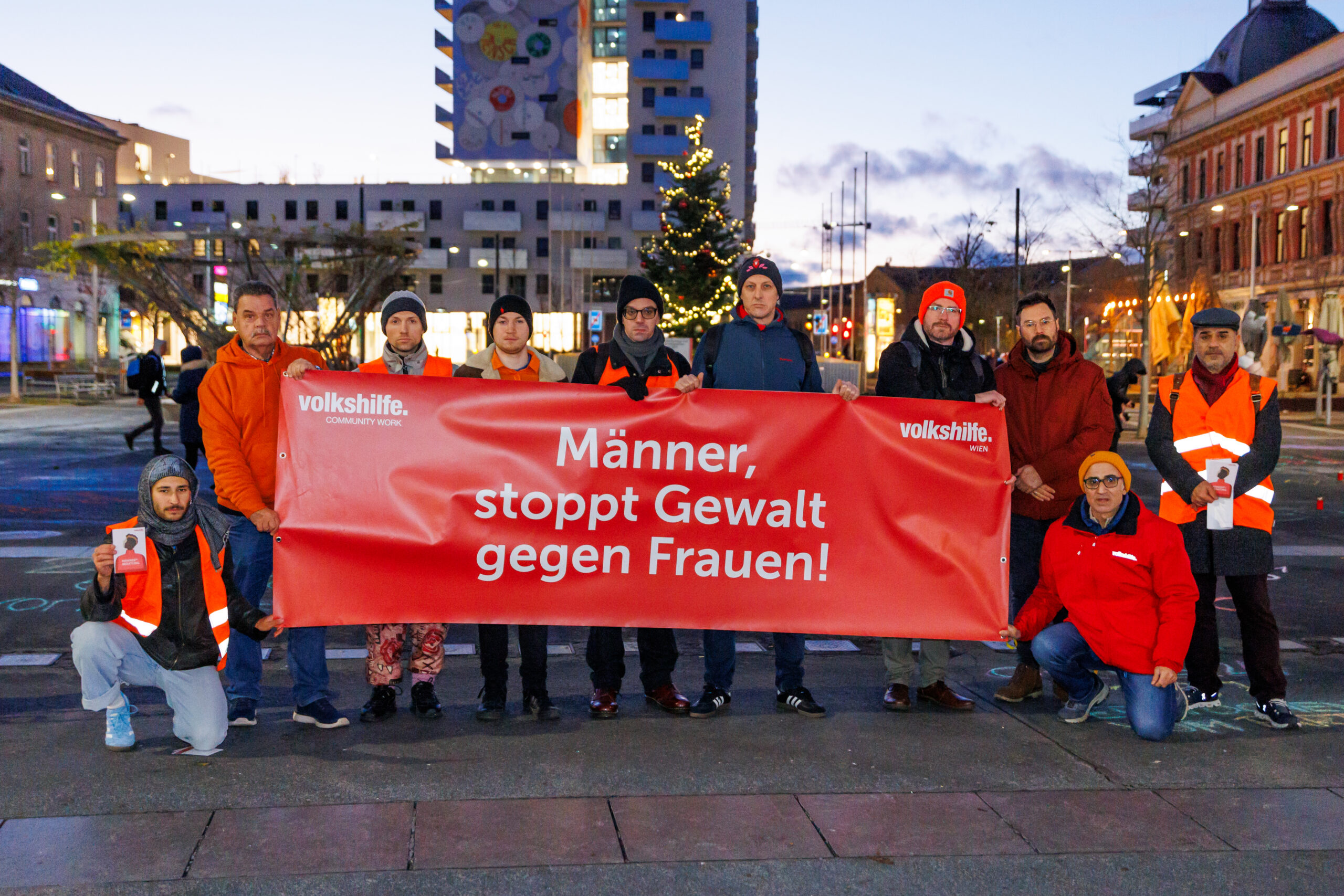 Zeichen setzen: Kein Platz für Gewalt an Frauen in Favoriten