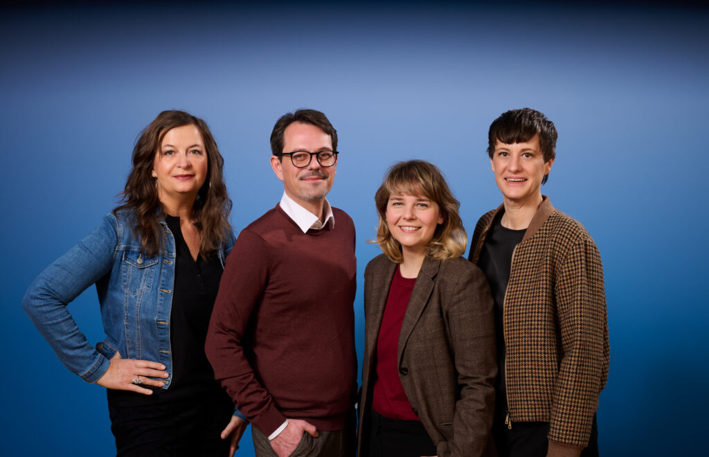 Die  neue Ottakringer SP-Chefin Susanne Haase (r.) mit Stadträtin Ulli Sima, BV-Vize Florian Saurwein und Bezirkschefin Stefanie Lamp (Bild: Kurt Prinz).