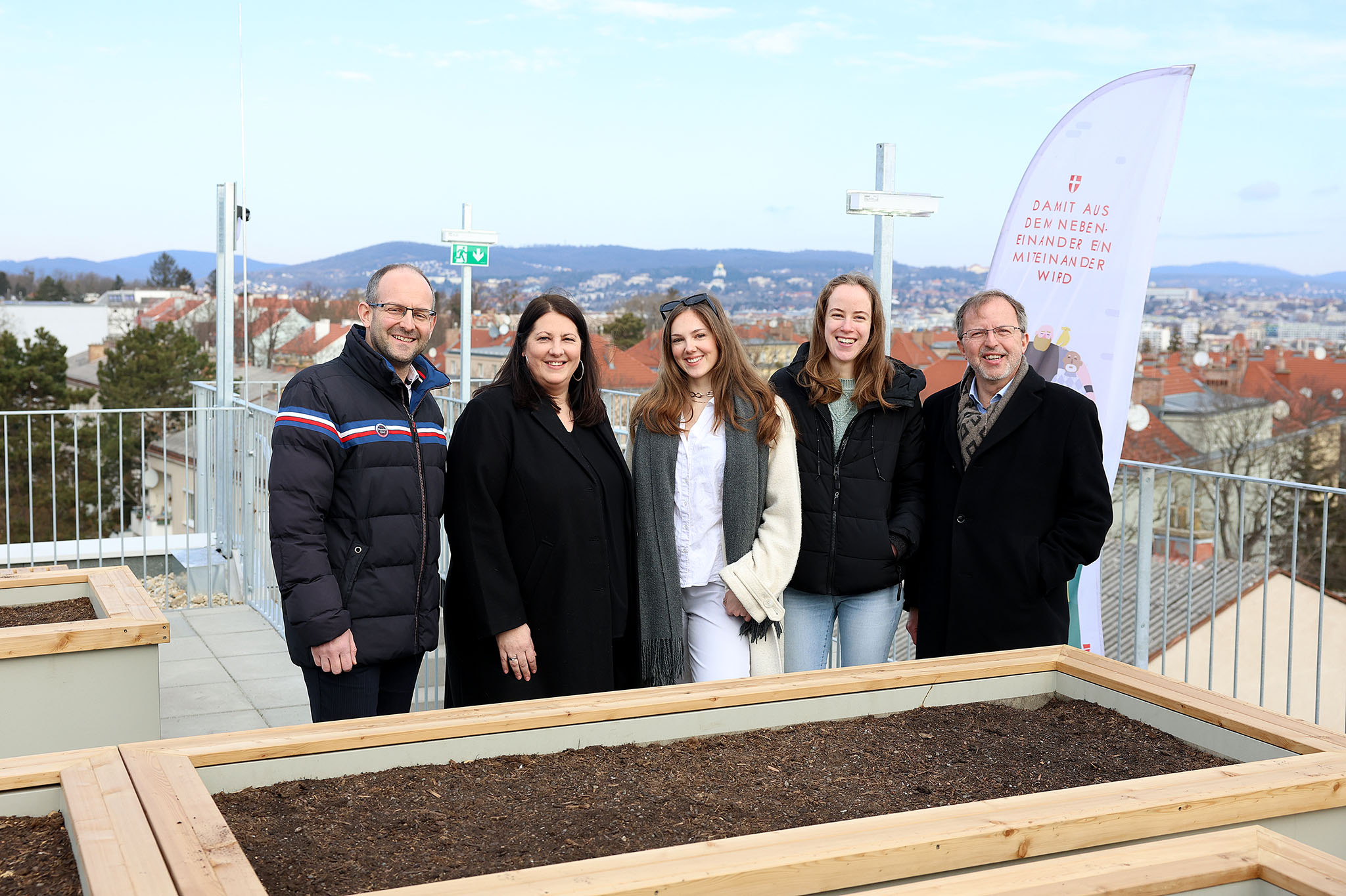 13. Gemeindebau NEU im 13. Bezirk an Mieter übergeben