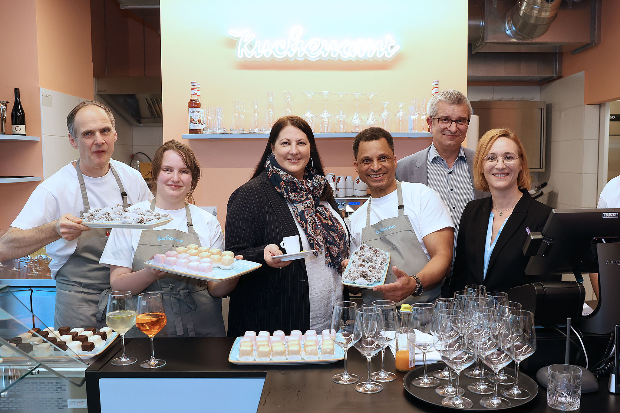 Neues Café Kuchenamt: Kaffee, Kuchen und Karrierechancen