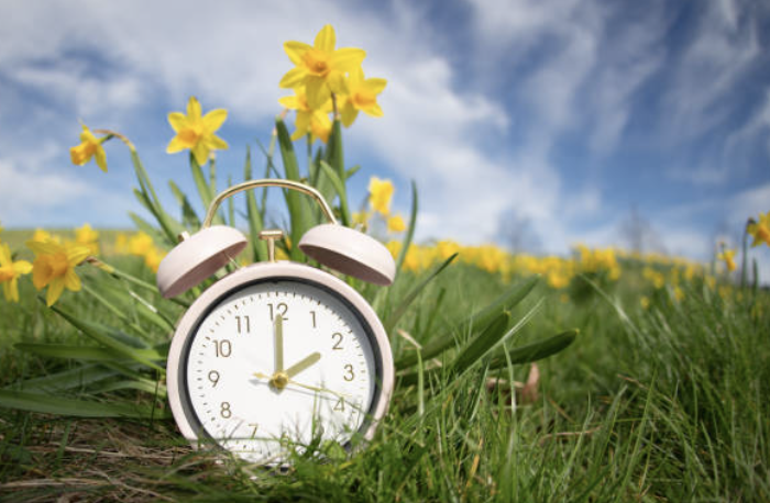 Mini-Jetlag am Steuer: Auf die Zeitumstellung achten!