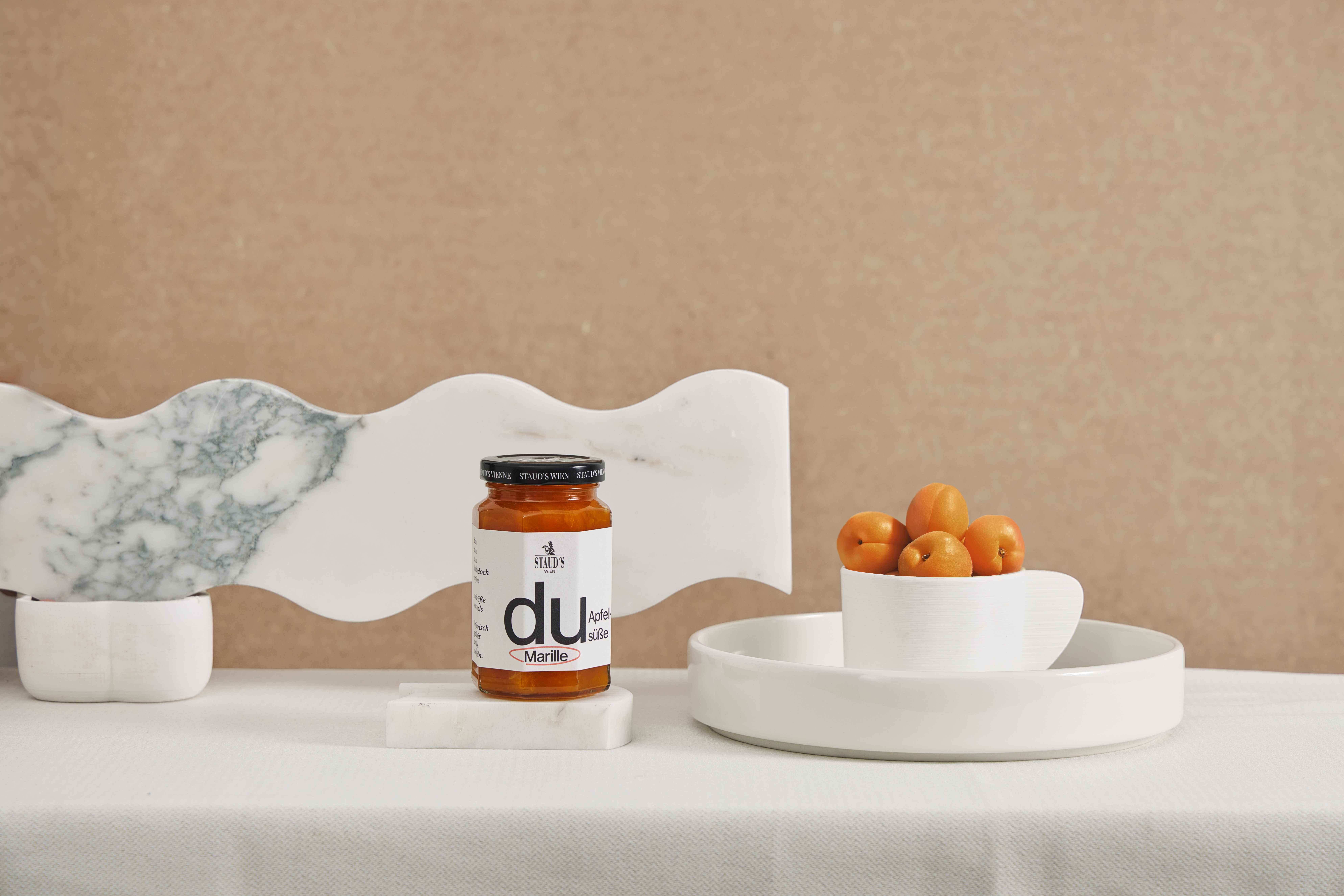 Apfelsüße Avantgarde: Staud’s bringt Kunst ins Glas