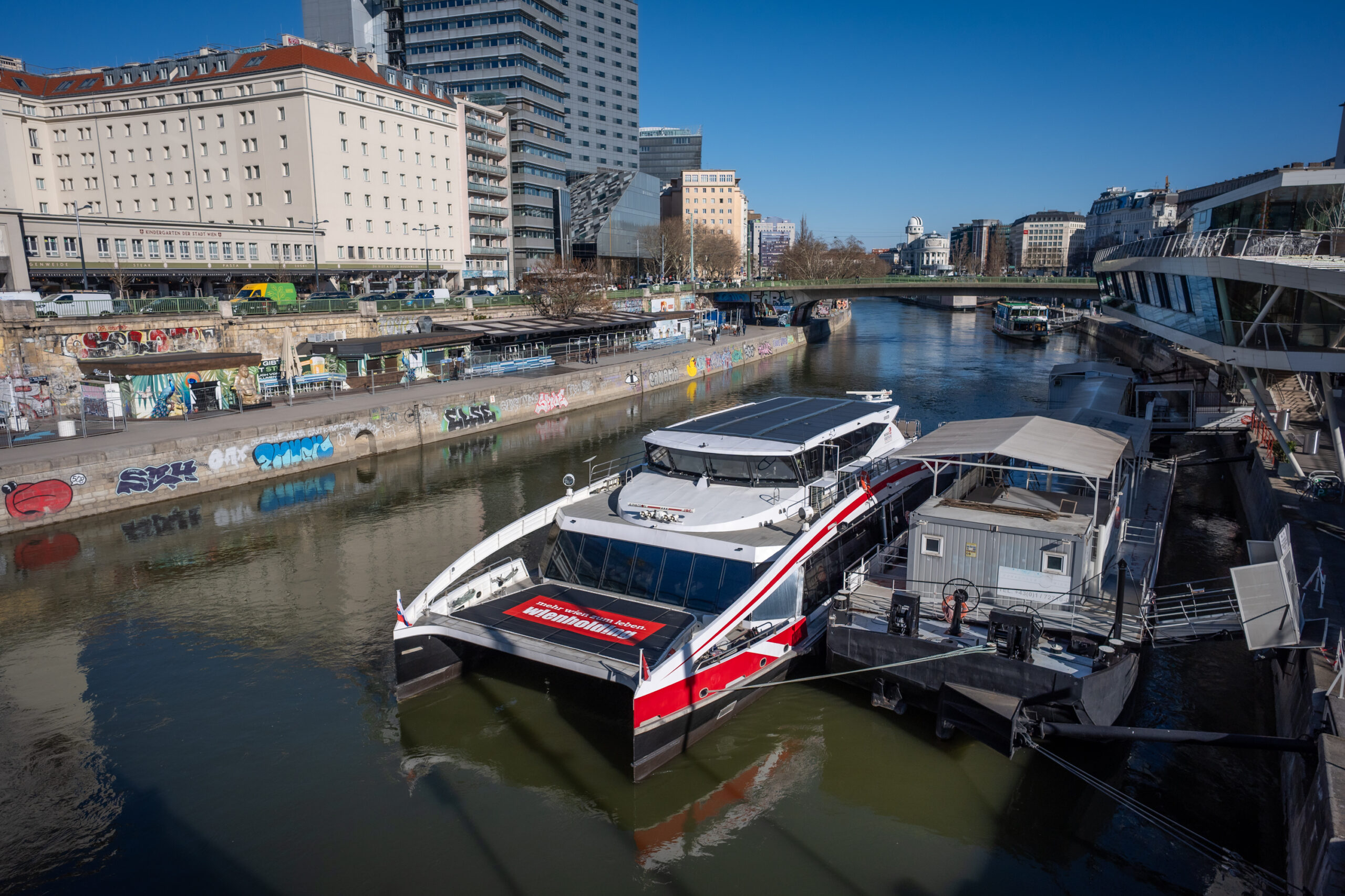 Twin City Liner startet klimafit in die neue Saison
