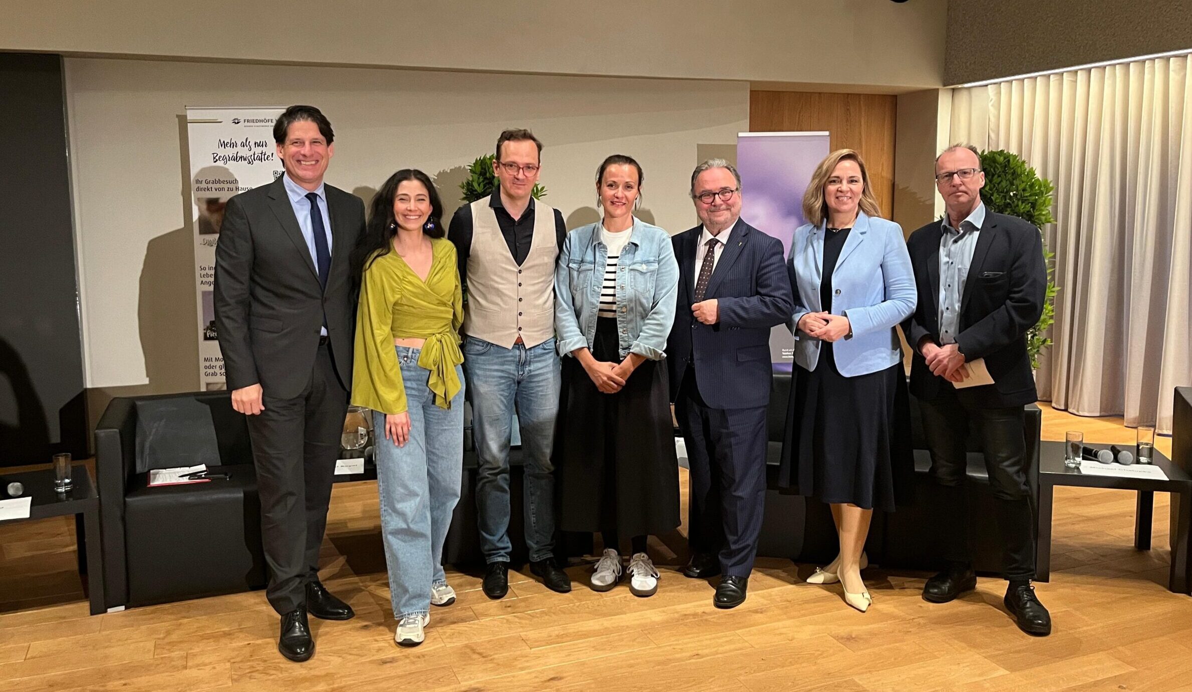 Spannende Diskussion zum “Ende der Endlichkeit”