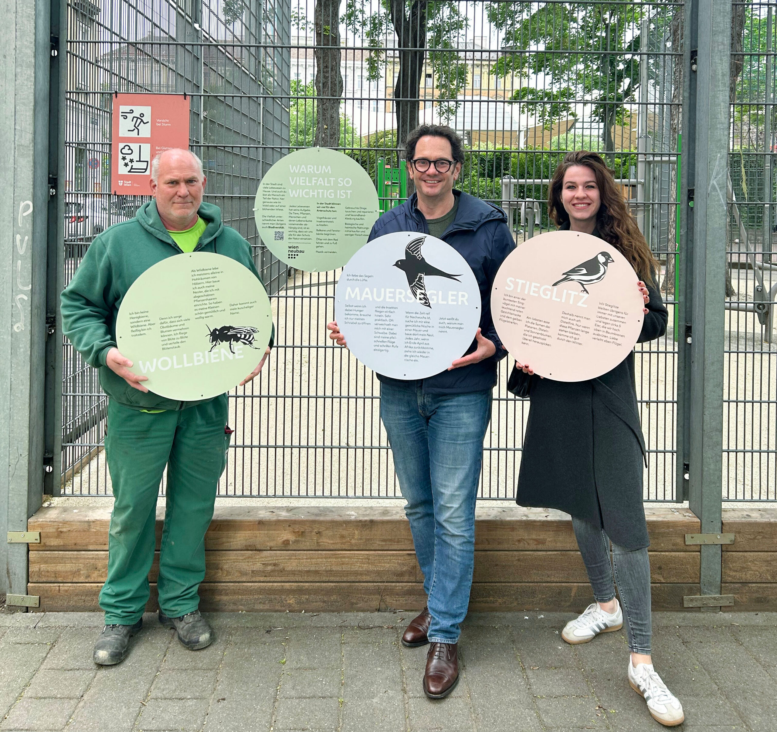 Artenschutztafeln in Neubau: Wer zwitschert hier?