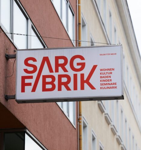 Die Sargfabrik in der Goldschlagstraße (Bild: Burghart).