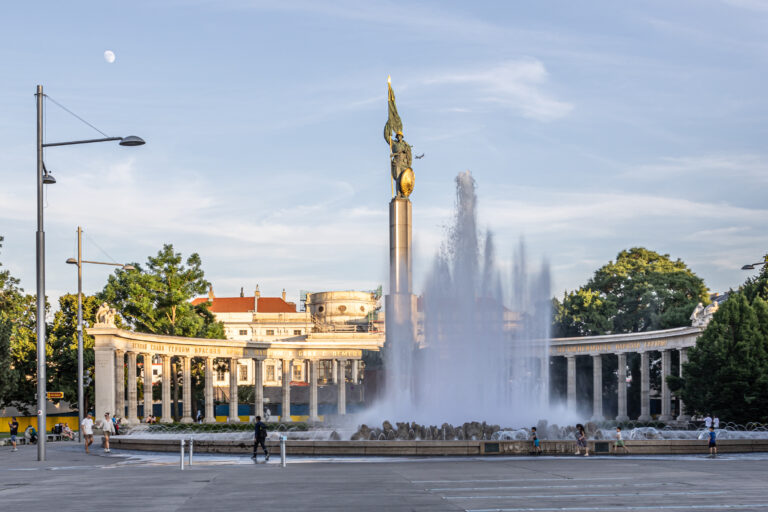 Schwarzenbergbrunnen / Hochstrahlbrunnen