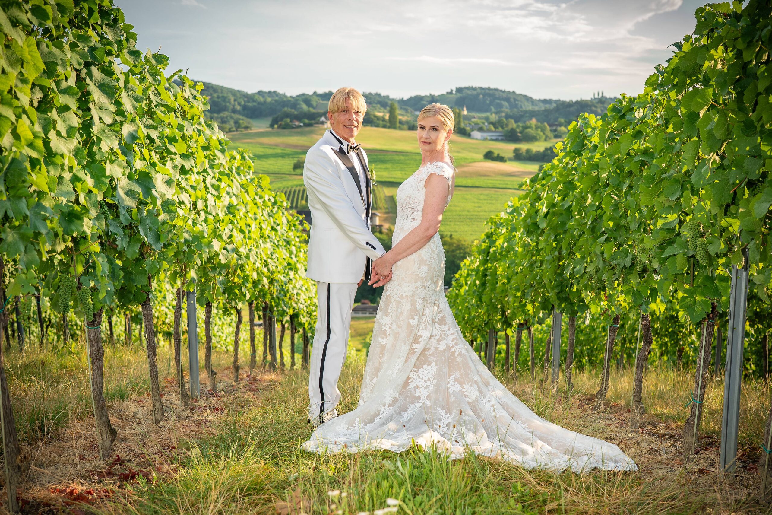 Nach 27 Jahren: Dominic Heinzl & Sonja Sarközi sagen “Ja”