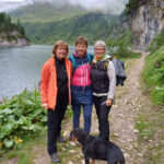 UG0425_Wandern-mit-Feunden-Moser-Proell_c_privat-768×1024