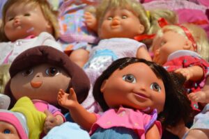 Der Kinderflohmarkt am 31. August im Europahaus bietet allerlei Fundstücke.