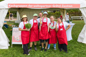 Auch die Kochgruppen der wohnpartner waren vor Ort © L. Schedl 