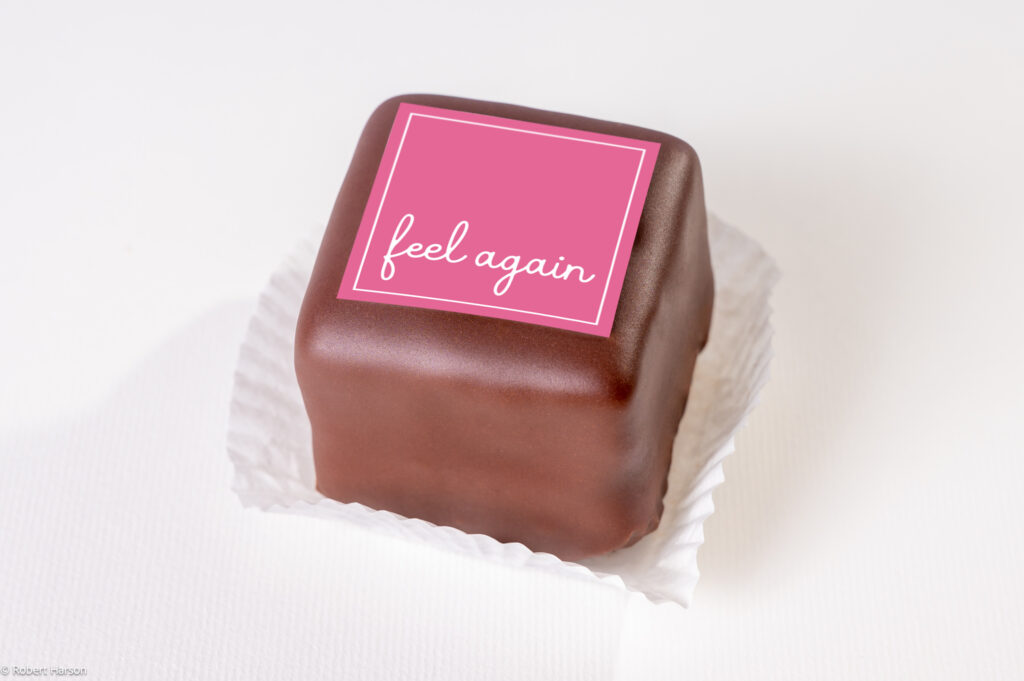 feel again-Sacherwürfel