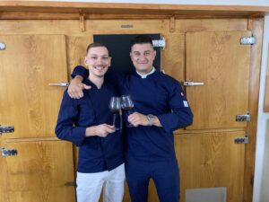 Michael Höflinger und Stefan Krstic (r.) sind die neuen Wirtsleute © Berger