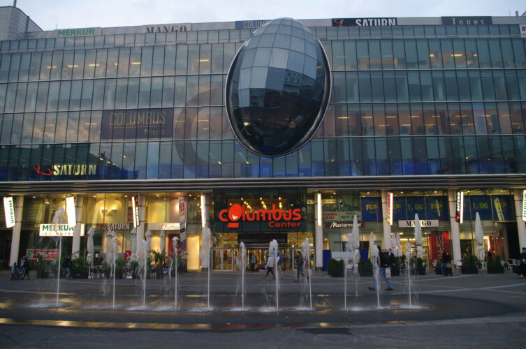 Columbus Center | Foto: Wikimedia Commons/Zeynel Cebeci
