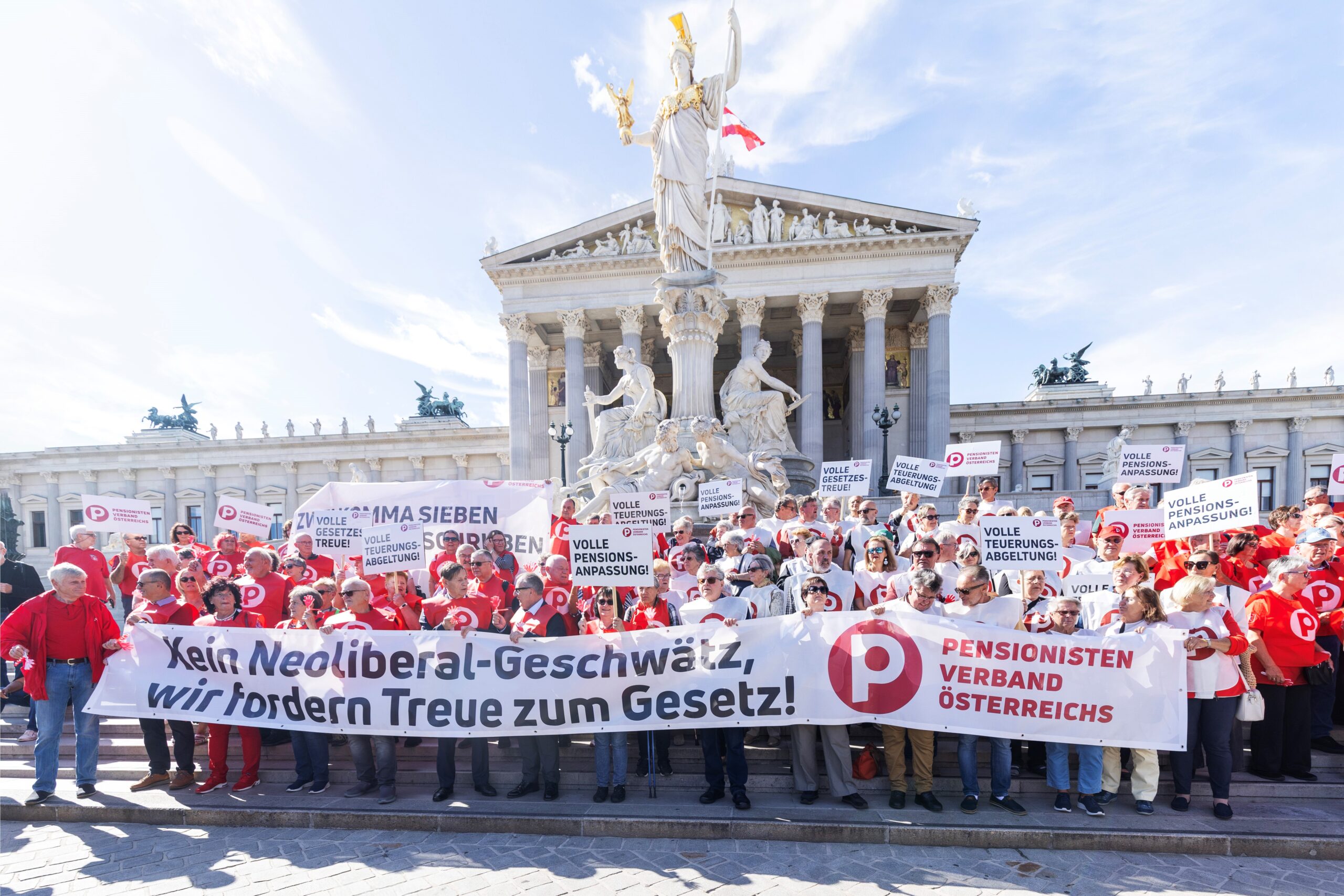 Pensions-Anpassung: PVÖ fordert lautstark 2,7 % für alle