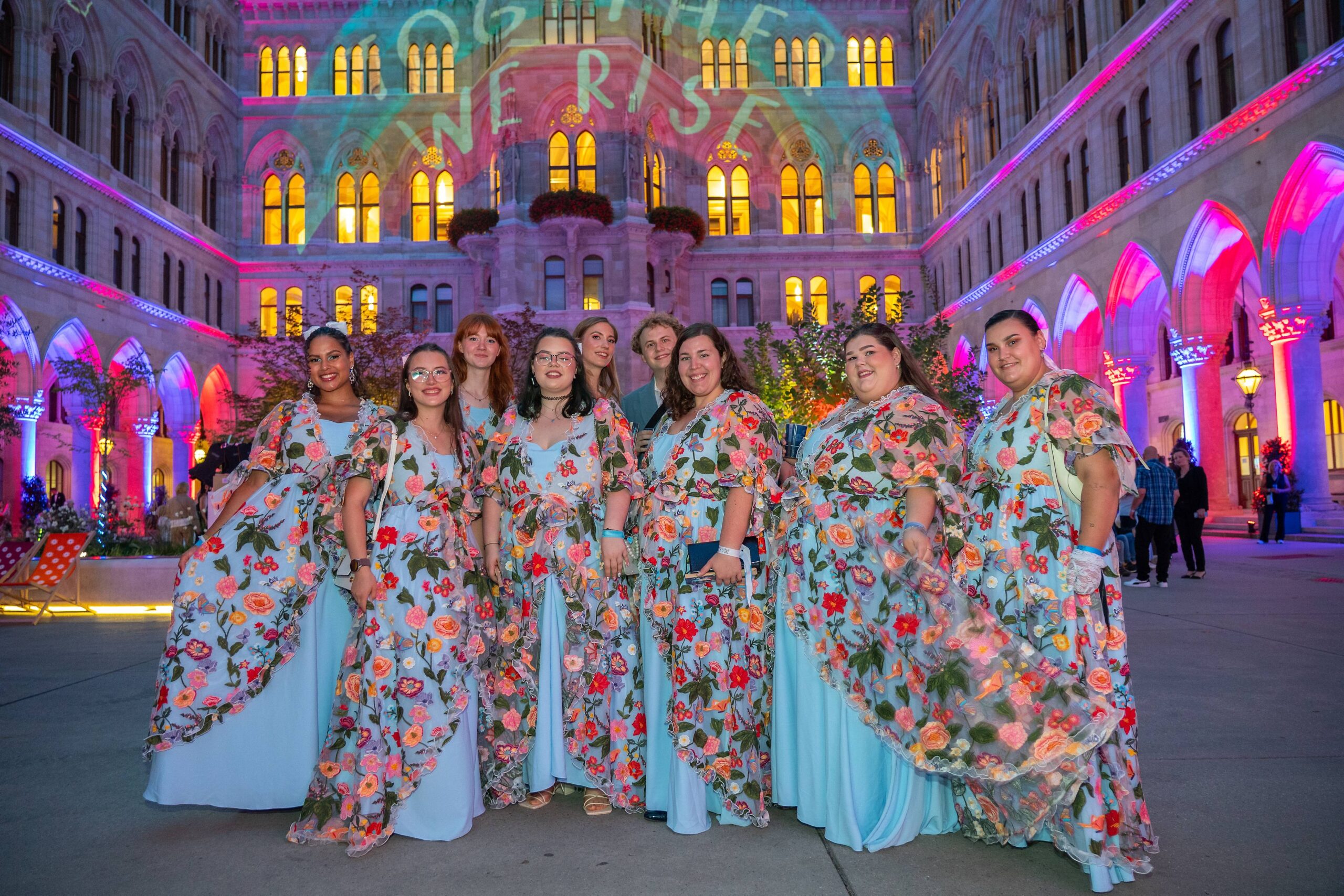 Buntes Fest der Vielfalt: 3.500 Gäste beim Diversity Ball