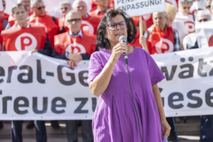 Für PVÖ-Präsidentin Birgit Gerstorfer ist die volle Anpassung kein „Geschenk“, sondern gesetzlich vorgeschrieben, notwendig, um die Kaufkraft zu erhalten und Altersarmut zu vermeiden. © PVÖ/Bubu Dujmic