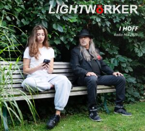 Das Cover der neuen Single (Bild: Lightwörker).