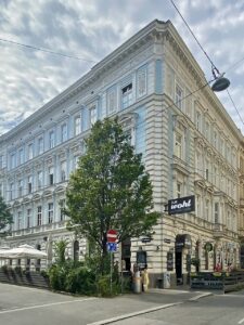 Funke, CC BY-SA 4.0 , via Wikimedia Commons