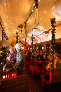 Weihnachtsvorfreude in der Bim. © Simon Wöhrer