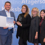 Michael Alexander Glaser mit Team / Zahnarzt 23