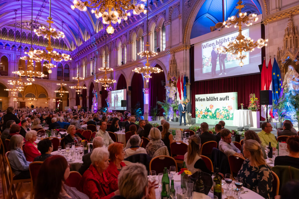 Die Preise wurden bei einer Gala im Rathaus verliehen © K. Juhasz