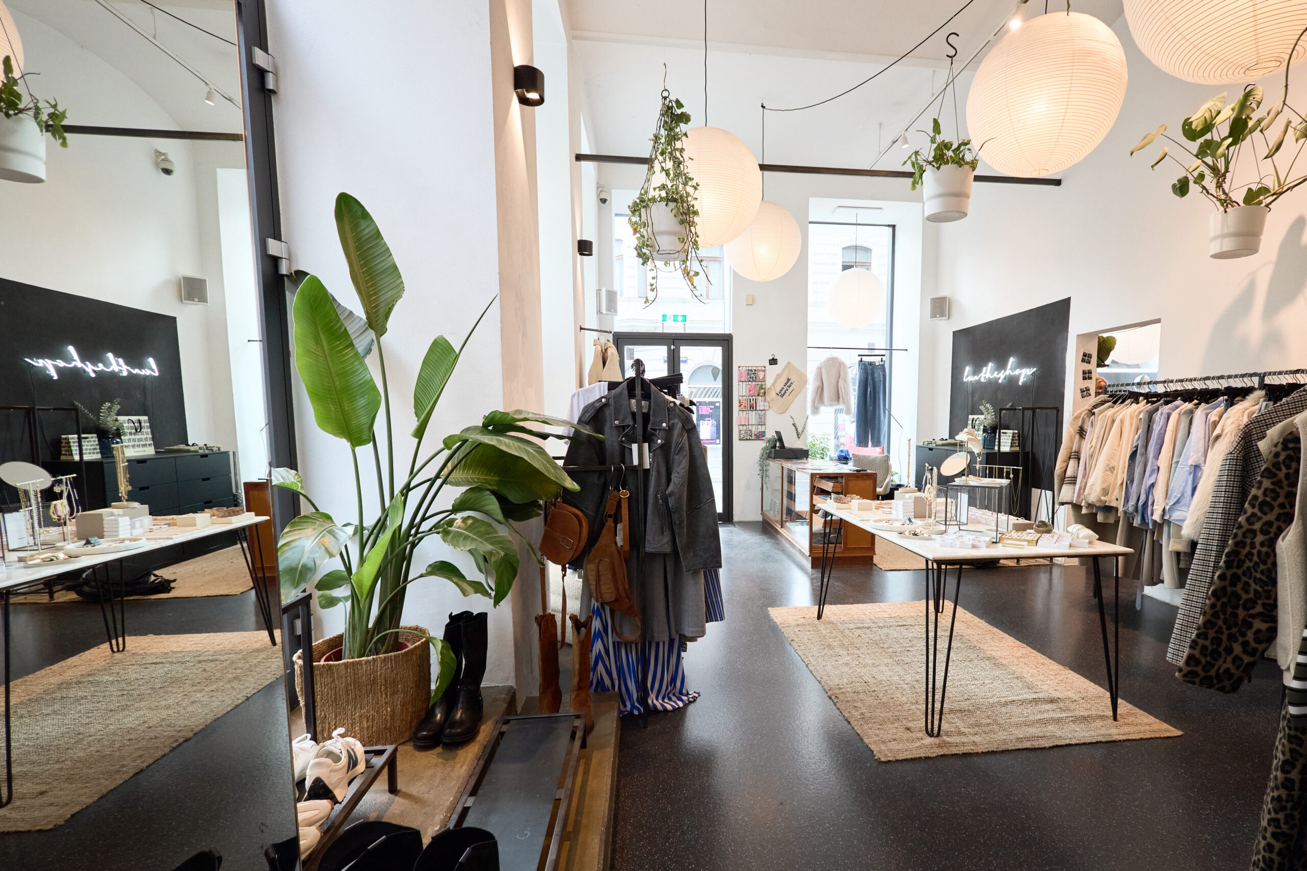 Shopping abseits des Mainstream von Redakteurin Tina Kierlinger