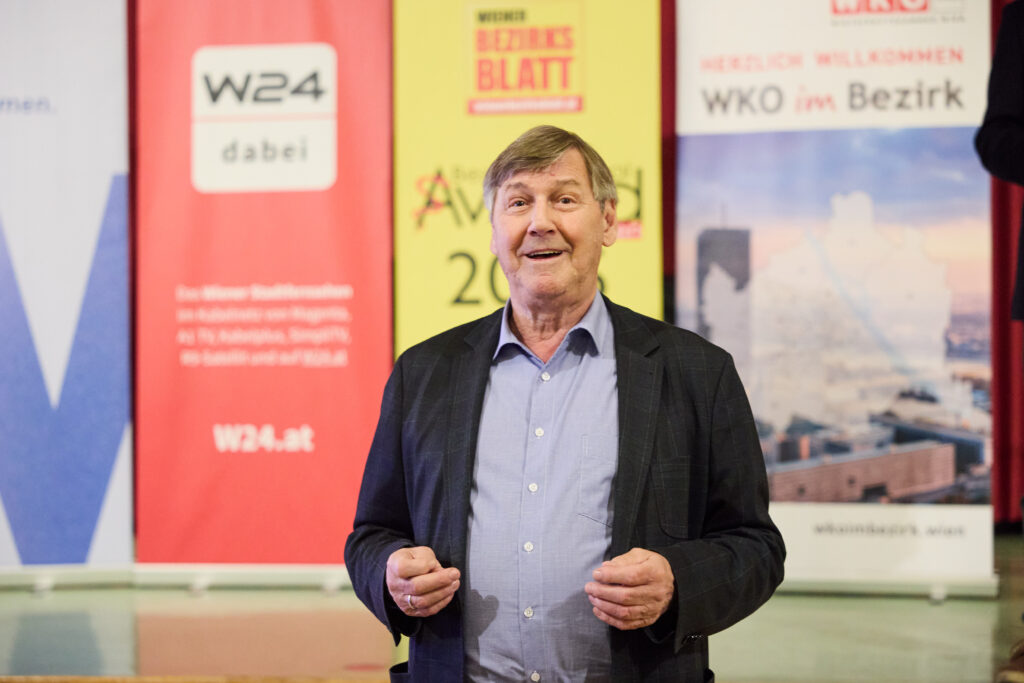 Bezirks-Chef Erich Hohenberger setzt sich mit viel Herz für die Landstraßer Wirtschaftstreibenden ein - und beweist bei seinen Reden immer wieder, dass er ein wahres Kommunikationstalent ist. © Stefan Burghart