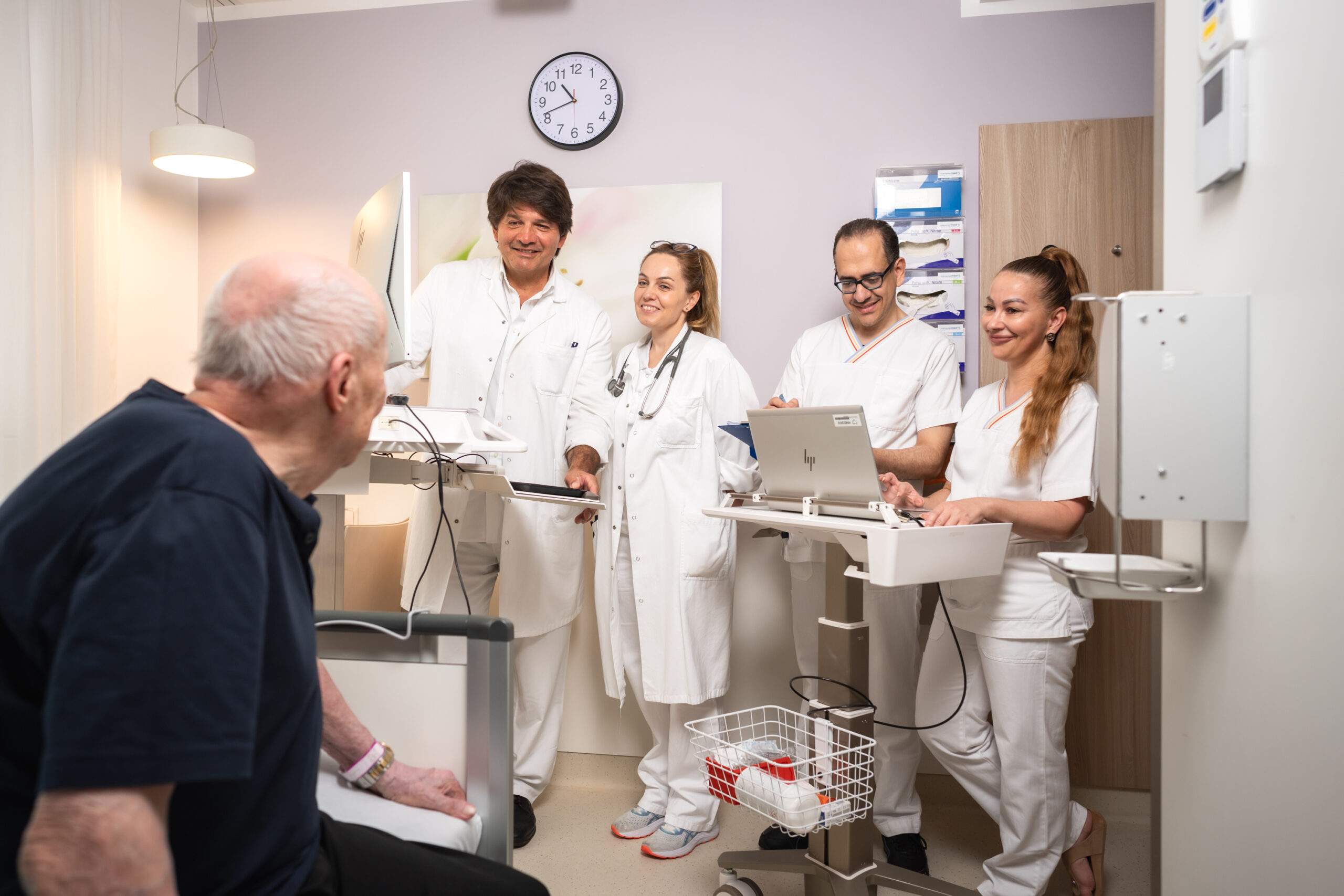 Welt-Rheuma-Tag: Spezialambulanz im Herz-Jesu Krankenhaus