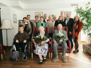 Ehepaar feiert Kronjuwelen-Hochzeit im Haus Föhrenhof