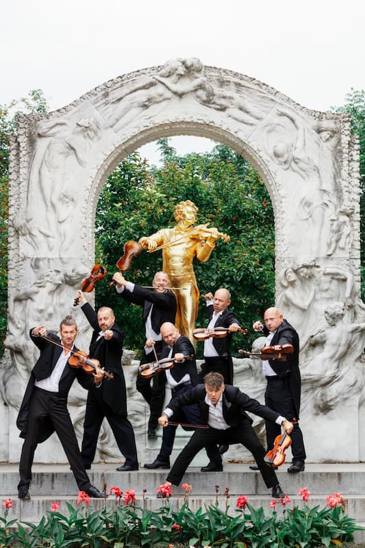 Mnozil Brass: Strau$$ - Ein Tänzchen zwischen den Stühlen im Wiener Konzerthaus © Marie Frodl