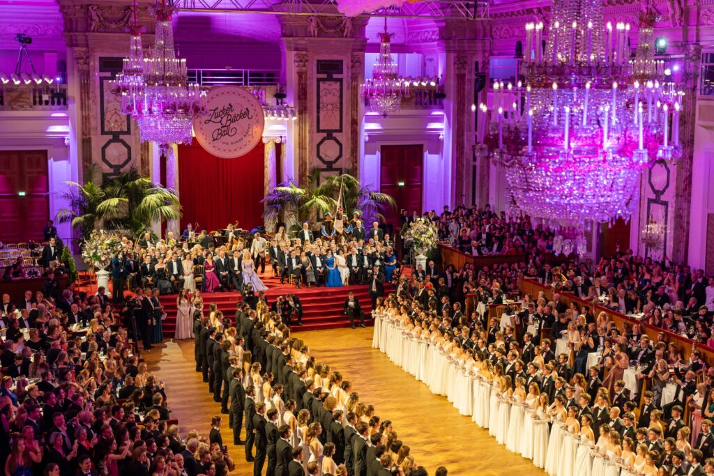 Eröffnung des Zuckerbäckerballs © Ripix