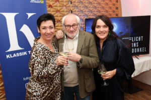 SEITENBLICKE FÜR Licht ins Dunkel Night Tour