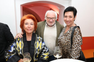 SEITENBLICKE FÜR Licht ins Dunkel Night Tour