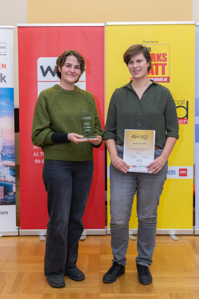 Kerstin Kment (l.) & Lisa Duschek, CodeFactory