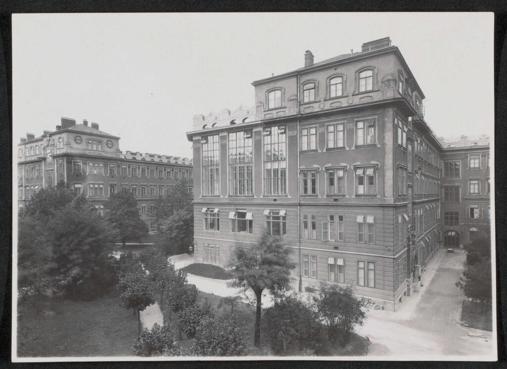 Frauenklinik der Neuen Kliniken des Allgemeinen Krankenhauses, um 1920