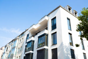 Wohnen in Wien: Altbau-Charme oder moderner Neubau-Komfort?