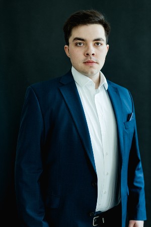 In der Rolle des "Zuniga": Fabian Jakob Balkhausen. © Theresa Pewal