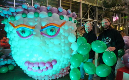 Tattendorf: 75.000 Ballons begeistern im Dumba Park