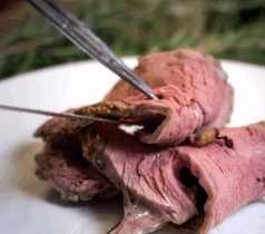 Ein Tisch, viele Geschichten: Marco Simonis erfindet den Sonntagsbraten neu