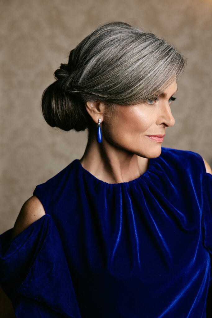 Corinna/Stellamodels © MODE WIEN, Wiener Friseure, Location:Almanac Palais Vienna Hotel, Fotografin: Sarah Katharina Hochmayer, Schmuckpartner: Anton Heldwein