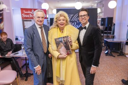 Alles Walzer! Glanzvoller Start in die Ballsaison am Stephansplatz