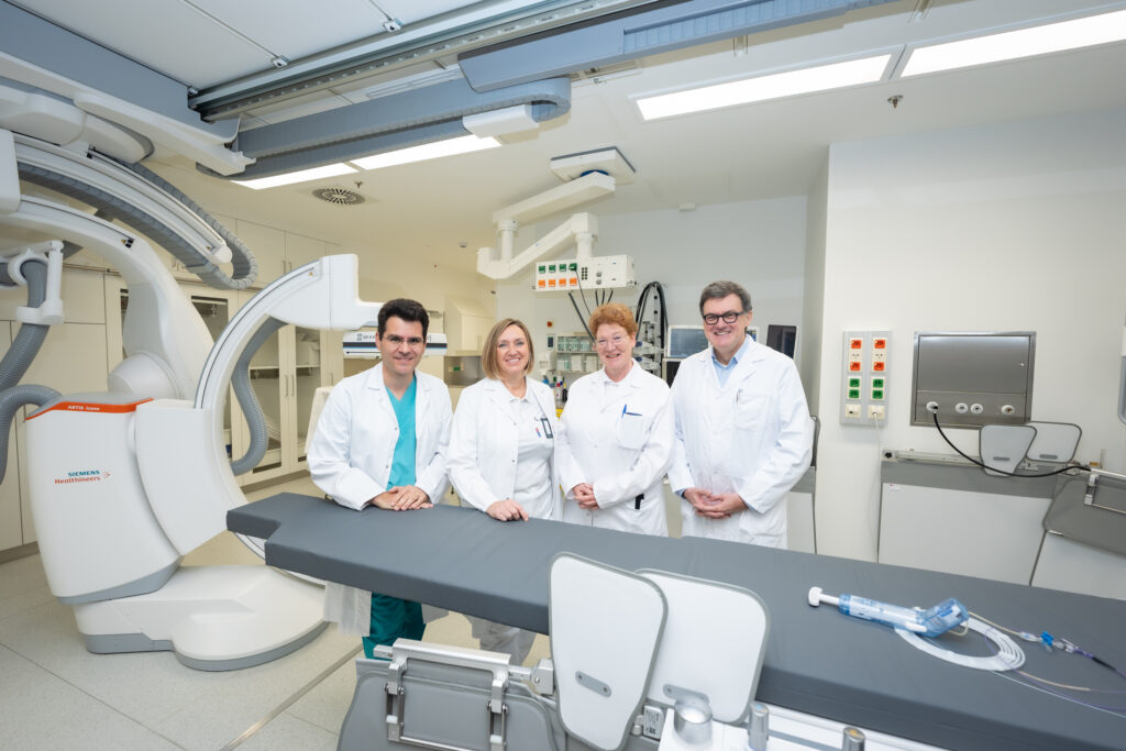 v. l. n. r.: Priv. Doz. Dr. Rüdiger Schernthaner, Waltraud Wölkart, Univ. Prof. Dr.<sup> </sup>Elisabeth Fertl, Ao. Univ. Prof. Dr. Martin Ortler © Wiener Gesundheitsverbund/David Bohmann