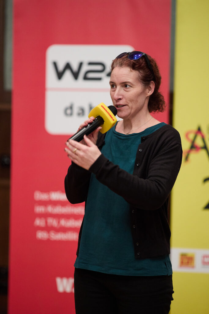 Valerie Clarke @ Stefan Burghart