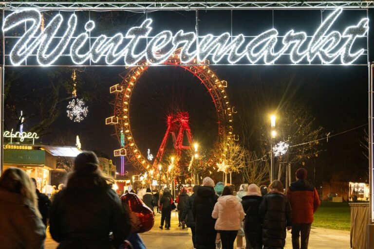 Wintermarkt am Riesenradplatz