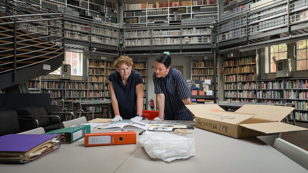 Die ORF-Dokumentation führt hinter die Kulissen und zeigt auch all jene, die Tag für Tag das Haus am Leben halten. © ORF