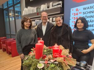 Der festlich geschmückte Meiselmarkt (Bild: BV 15).